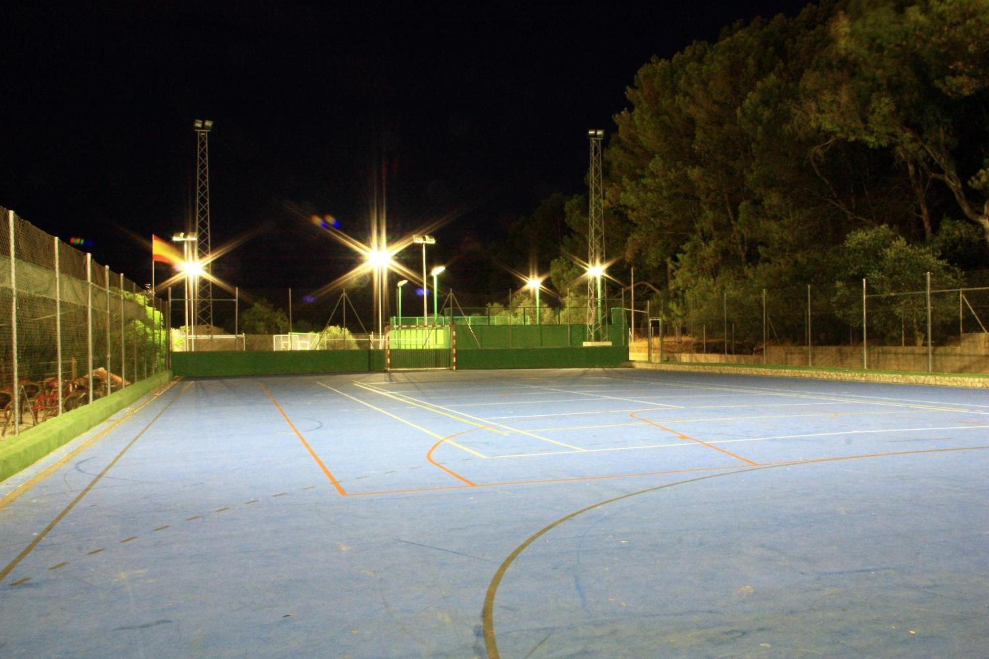 Yunquera Camping Sierra De Las Nieves מראה חיצוני תמונה