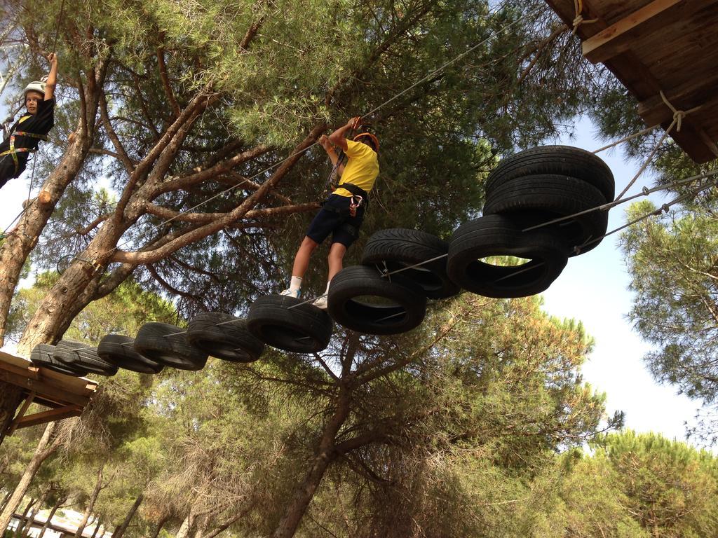 Yunquera Camping Sierra De Las Nieves מראה חיצוני תמונה